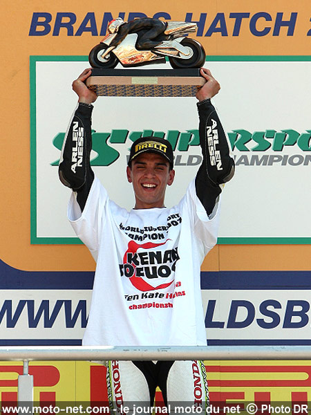 Kenan Sofuoglu, champion du monde Supersport 2007 - Les manches Superbike et Supersport de Grande Bretagne 2007 à Brands Hatch sur Moto-Net.Com