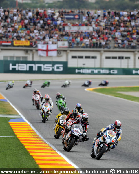 Kagayama, Xaus, Corser, Lanzi, Biaggi, Nieto... - Le Superbike met le feu à Valence !