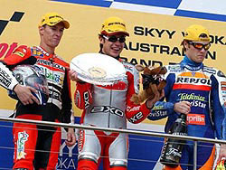 Rolfo a su maintenir son avance devant West et Nieto