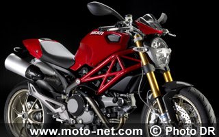 Monster 1100 S - Nouveautés Ducati 2009 : Monster 1100, grand frère de la 696