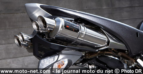 Vue arrière d'une B-King Yoshimura