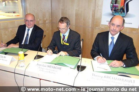 Signature chartre partenariat SR Industrie