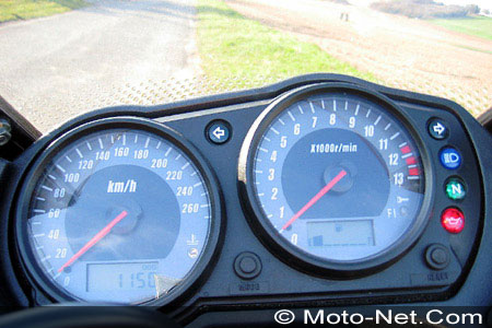 Essai Moto-Net : Kawasaki Z750S