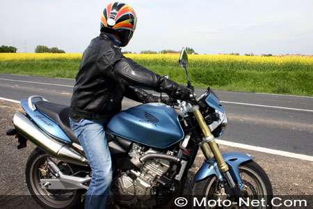 Essai Moto-Net : Honda 600 Hornet 2005