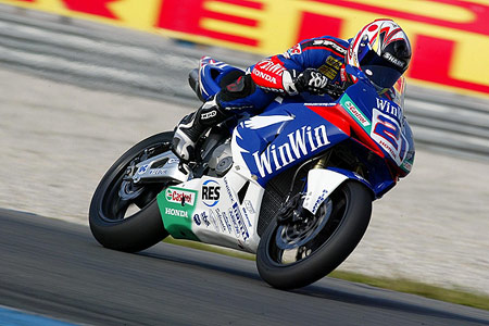Les manches Superbike et Supersport de Assen 2005 sur Moto-Net