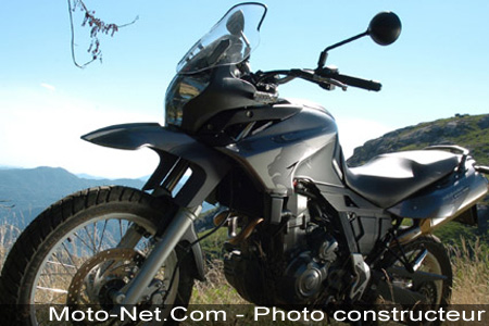 Aprilia sort ses griffes