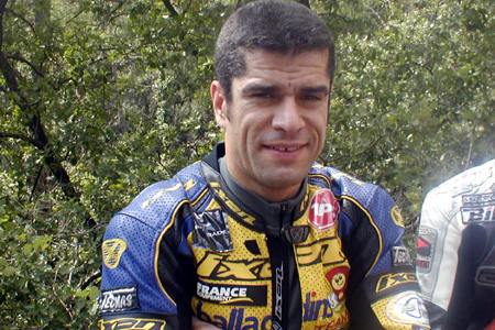 Dark Dog Moto Tour 2005 : Frédéric Moreira tente le tout pour le tout !