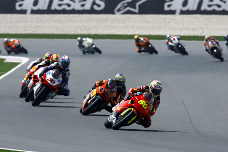 Le Grand Prix du Qatar Moto 2006 : le tour par tour sur Moto-Net