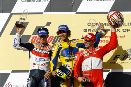 Le Grand Prix du Qatar Moto 2006 : le tour par tour sur Moto-Net