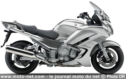 Nouveautés Yamaha 2016 : interview vidéo au Salon de Paris