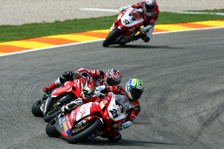 Les manches Superbike et Supersport de Valence 2006 sur Moto-Net