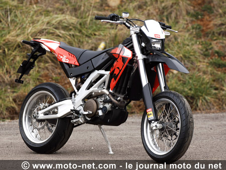 Aprilia Off Road Days 2007 : du circuit à la terre...