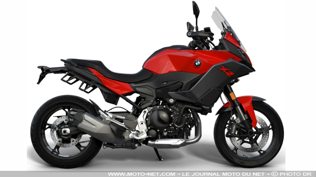 Fiche technique moto BMW F 900 XR 2026