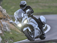 Essai Yamaha FJR1300 AE : sur le bon rapport