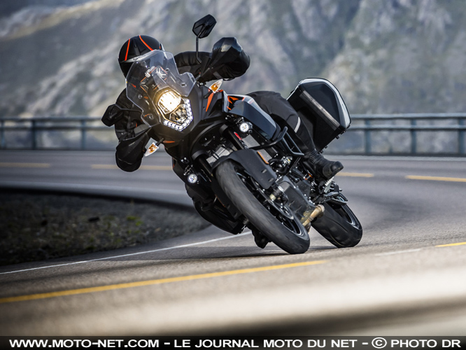KTM 1090 Adventure et 1090 Adventure R 2017 : premières informations