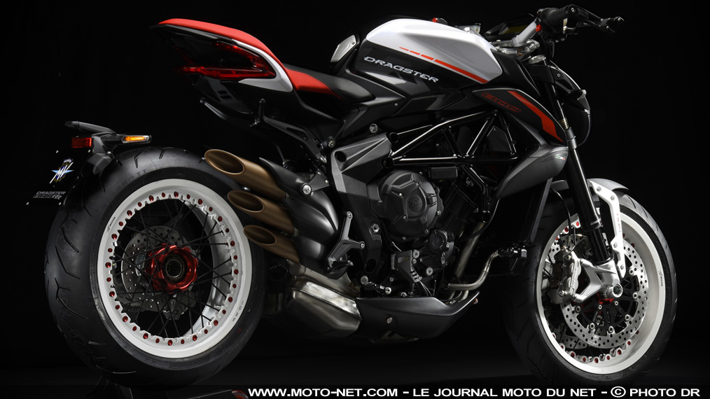 Seul au guidon, MV Agusta peaufine son futur 4-cylindres