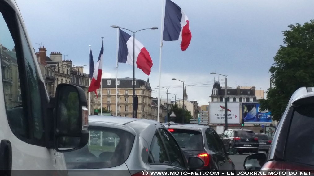 Permis de conduire à 17 ans en 2024 : pas pour les motards Permis de conduire à 17 ans en 2024 : pas pour les motards