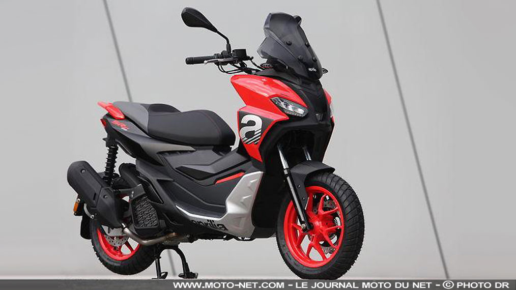 Aprilia sur la piste de Honda avec ses scooters SR GT